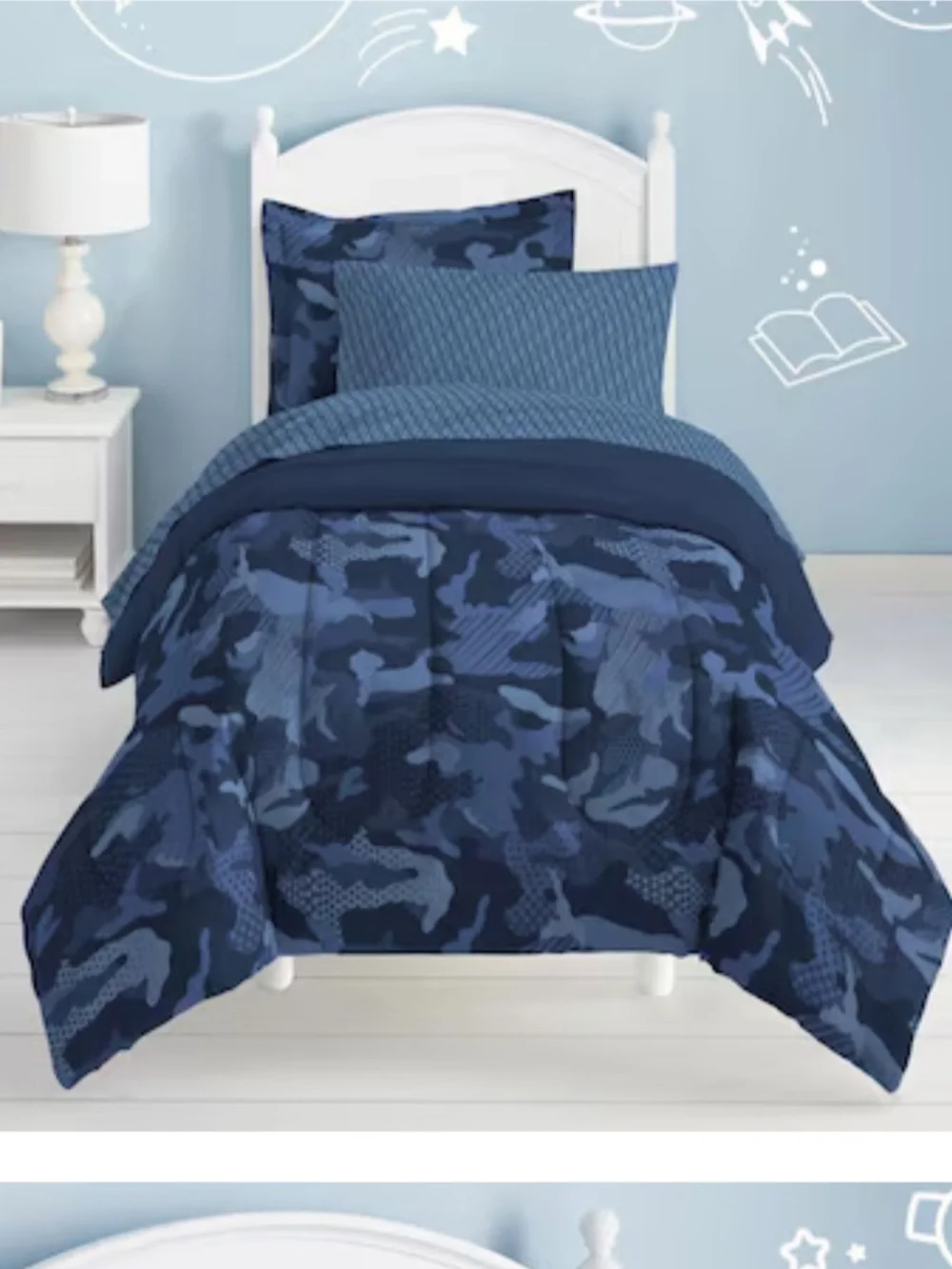 Twin Blue Camo comforter set with sheets